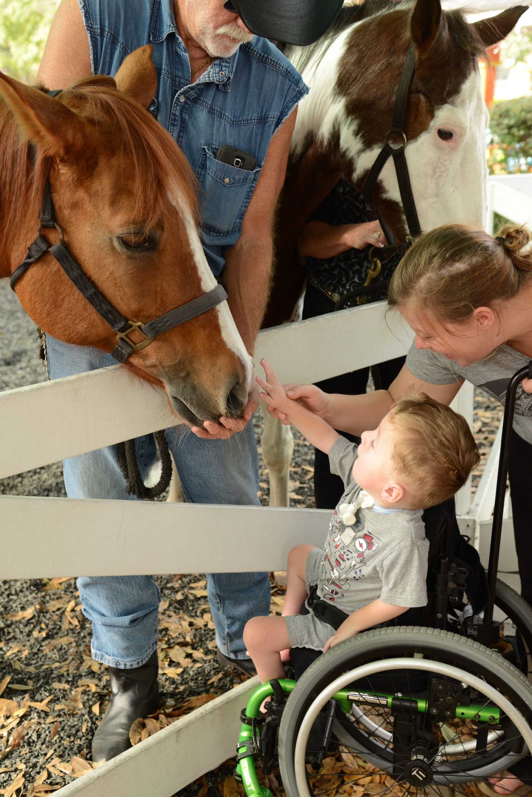 pony ride fundraiser for GKTW