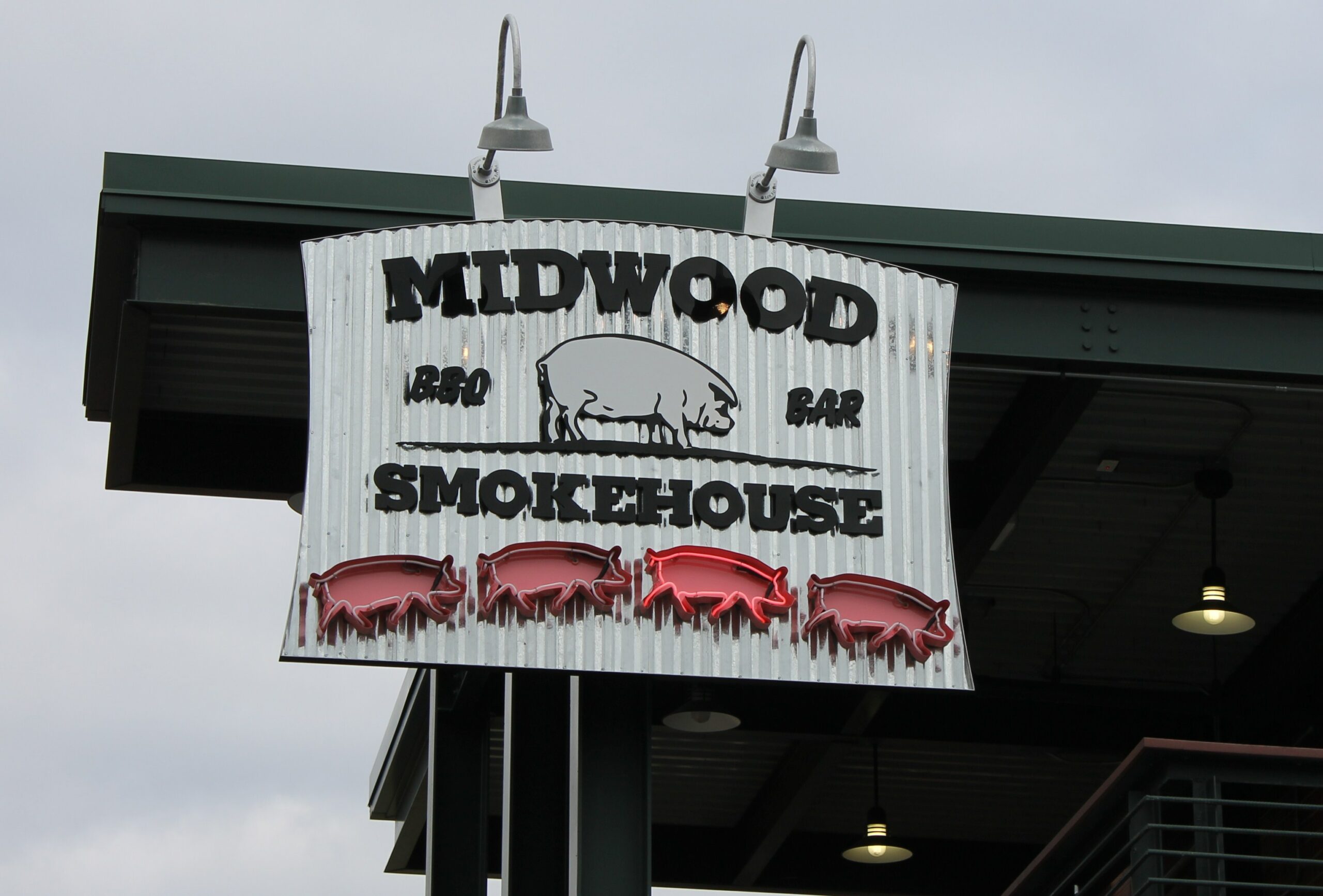 the outside of Midwood Smokehouse