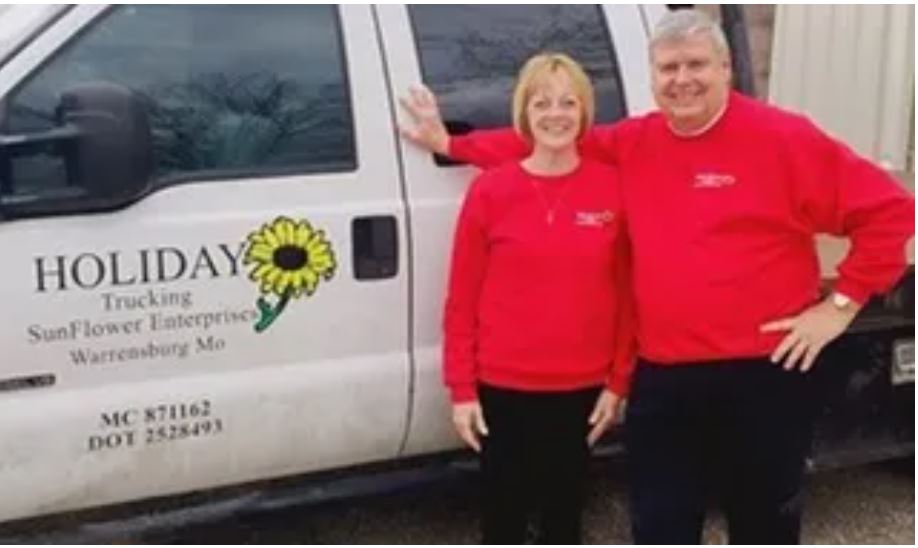 Rick & Susie Mills, Holiday Moving & Storage